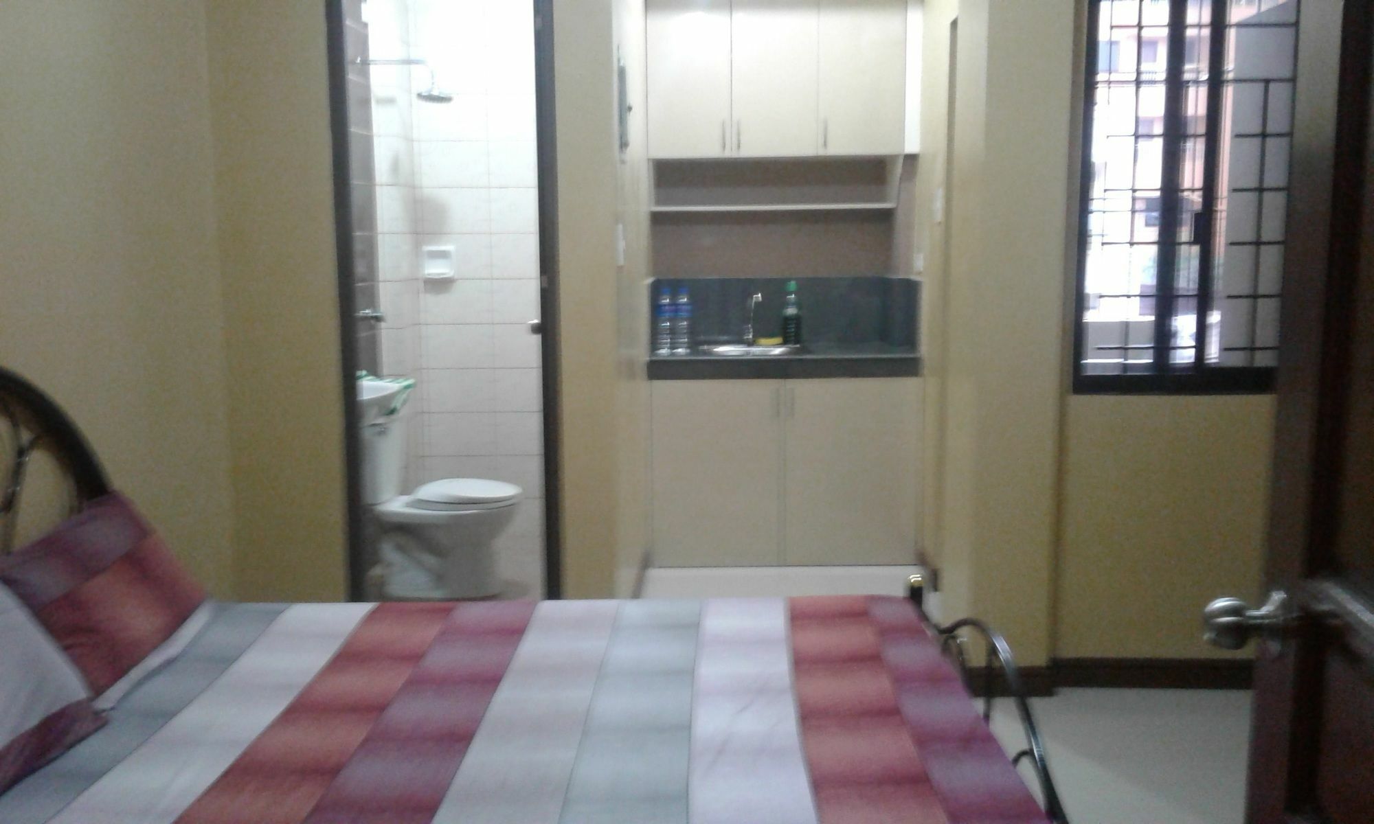 Christopher B&B And Apartments (Adults Only) Paranaque City Exterior photo