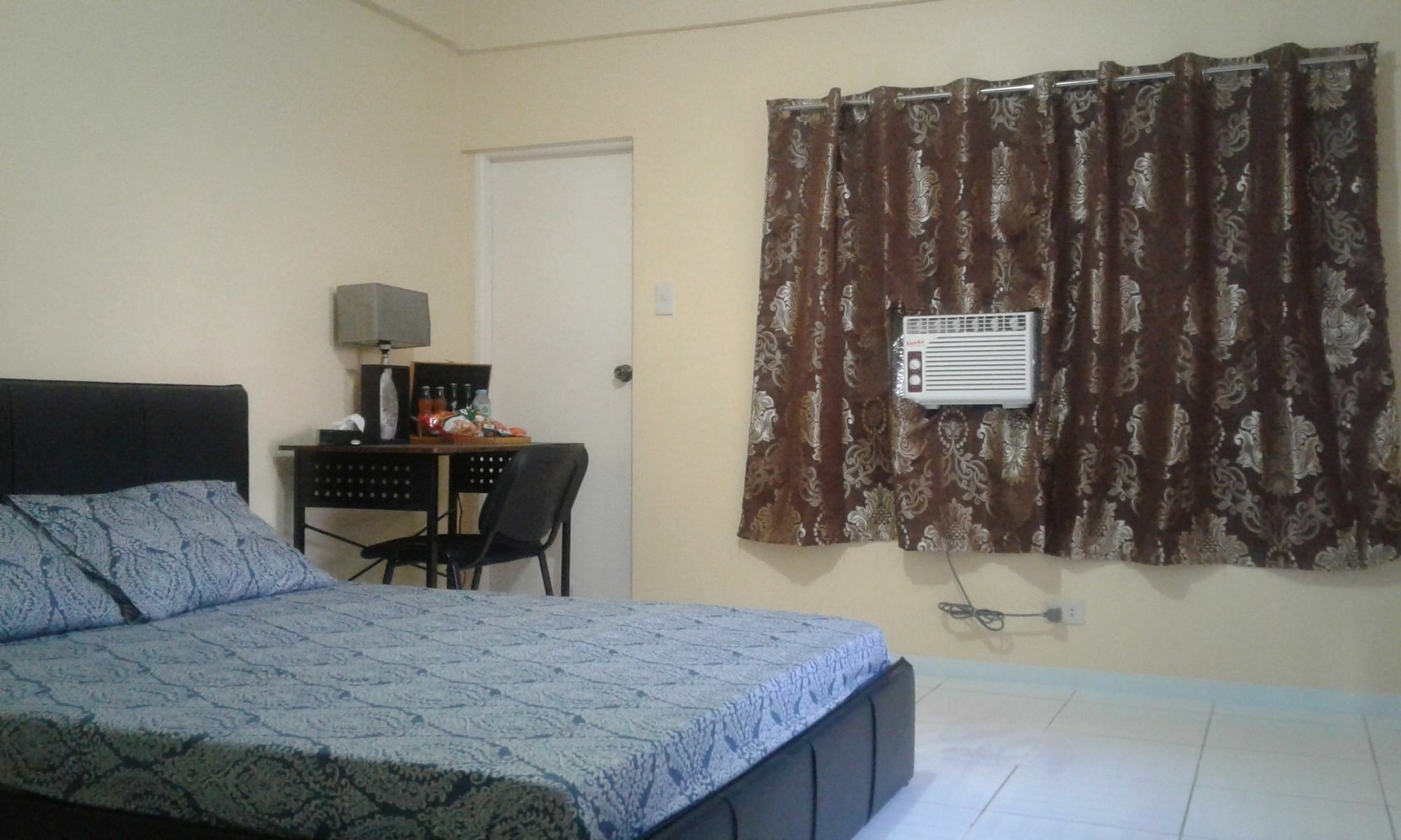 Christopher B&B And Apartments (Adults Only) Paranaque City Exterior photo